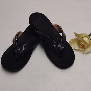 Vionic Black Sandals Classic Thong Style